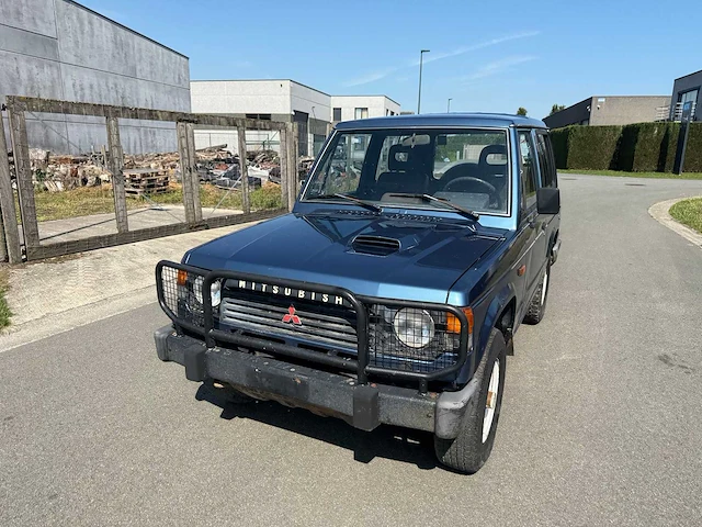 Mitsubishi - 1989 - 4x4 - jeep - personenauto - afbeelding 19 van  23