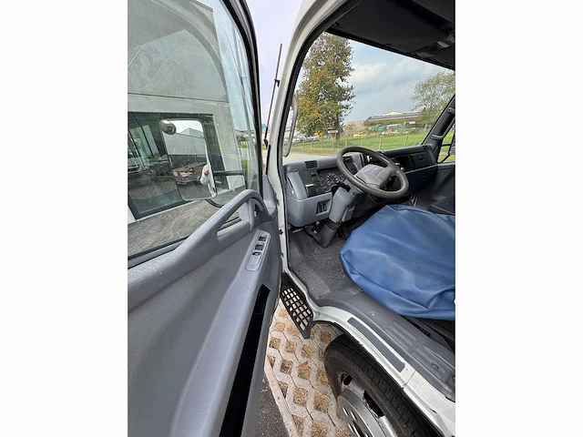 Mitsubishi - fb832/2 - van - afbeelding 2 van  14