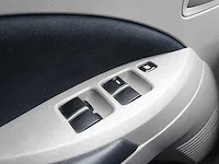 Mitsubishi - grandis - personenauto - afbeelding 10 van  23