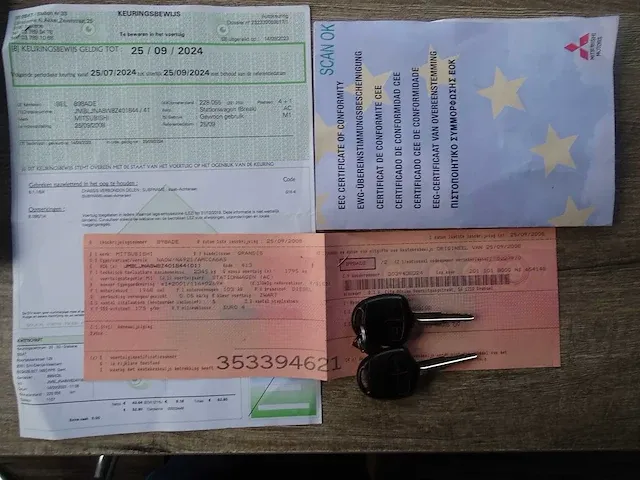Mitsubishi - grandis - personenauto - afbeelding 16 van  23