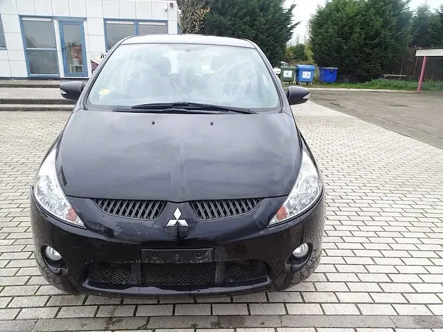 Mitsubishi - grandis - personenauto - afbeelding 23 van  23