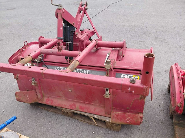 Mitsubishi af1416c grondfrees voor minitractor - afbeelding 1 van  8