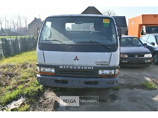 Mitsubishi autotransporter - afbeelding 16 van  16