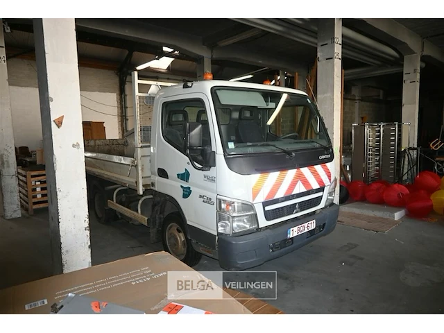 Mitsubishi canter lichte vrachtwagen - afbeelding 15 van  25