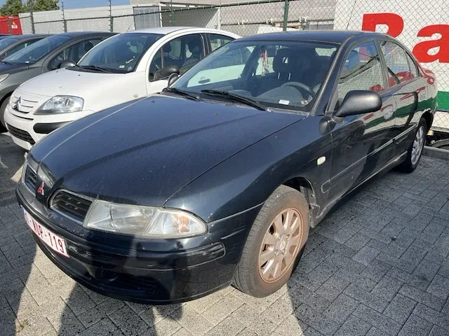Mitsubishi carisma 5p/d 1.6i 16v classic 104, 2001 - afbeelding 1 van  12