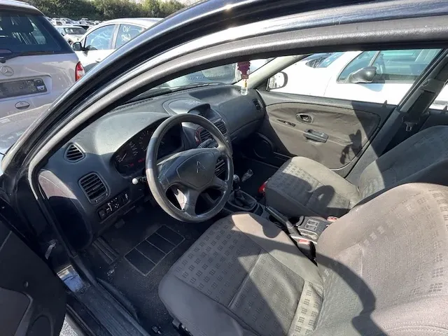 Mitsubishi carisma 5p/d 1.6i 16v classic 104, 2001 - afbeelding 12 van  12