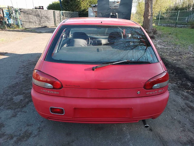 Mitsubishi colt - 1996 - afbeelding 13 van  18