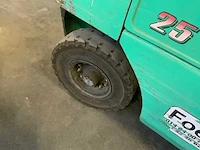 Mitsubishi fd 25n vorkheftruck - afbeelding 10 van  11