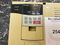 Mitsubishi fr-a540-15k-ec frequentieregelaar - afbeelding 4 van  5