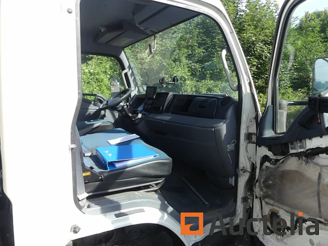 Mitsubishi fuso canter 3c13 bakwagen (2013-72.543 km) - afbeelding 8 van  35