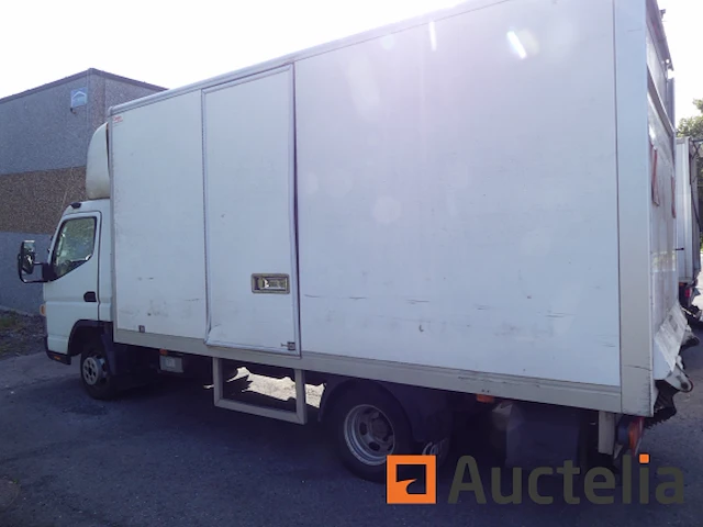 Mitsubishi fuso canter 3c13 bakwagen (2013-72.543 km) - afbeelding 33 van  35