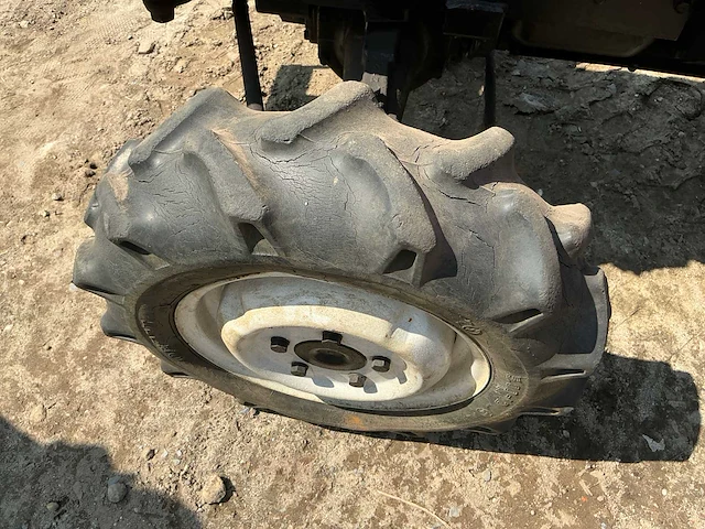Mitsubishi mt15 minitractor 4x4 - afbeelding 2 van  17