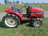 Mitsubishi mt205 vierwielaangedreven minitractor
