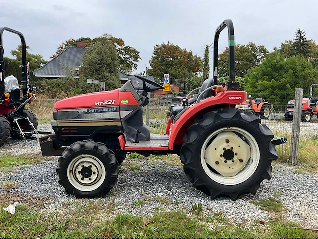 Mitsubishi mt221 - afbeelding 12 van  19