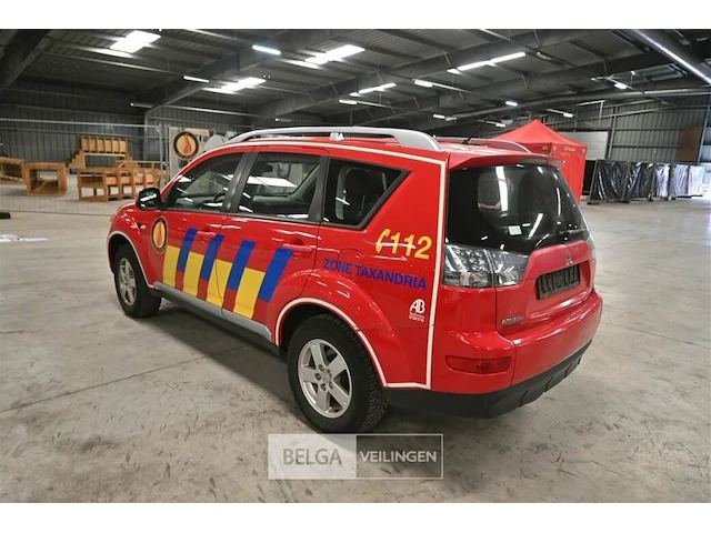 Mitsubishi outlander stationwagen (break) - afbeelding 15 van  24
