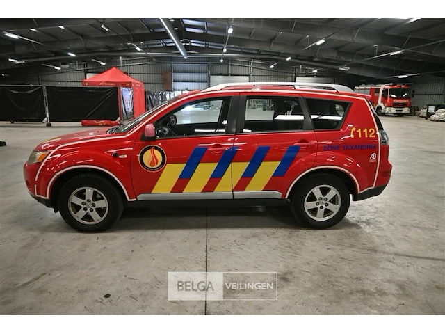 Mitsubishi outlander stationwagen (break) - afbeelding 12 van  24