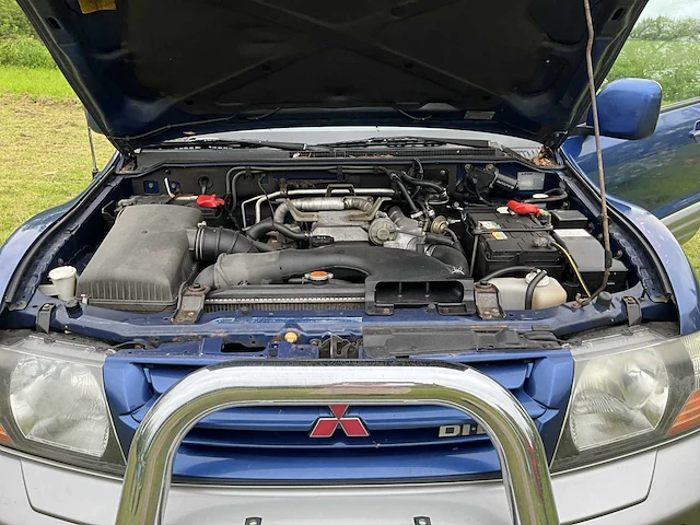Mitsubishi pajero 3.2 di gls p.v. - 2001 - afbeelding 15 van  44