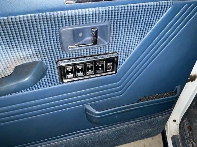 Mitsubishi pajero personenauto - afbeelding 3 van  16