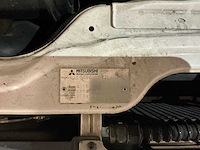 Mitsubishi pajero personenauto - afbeelding 8 van  16