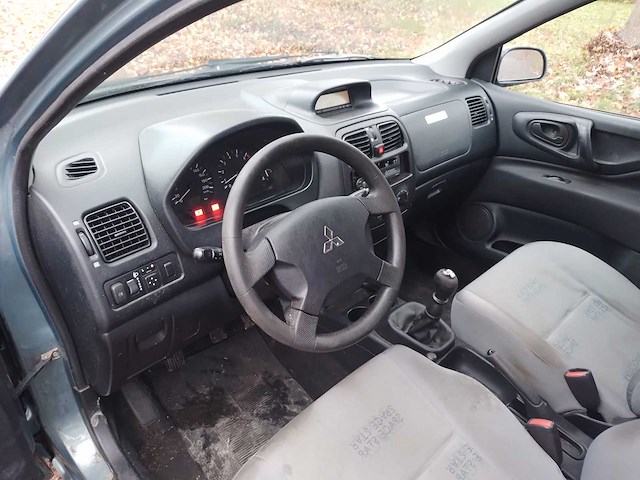 Mitsubishi spacestar - 2003 - afbeelding 2 van  22