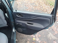 Mitsubishi spacestar - 2003 - afbeelding 6 van  22