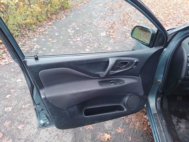 Mitsubishi spacestar - 2003 - afbeelding 22 van  22