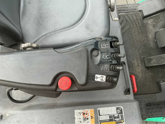 Mitsubishi vorkheftruck elektrisch - afbeelding 7 van  9