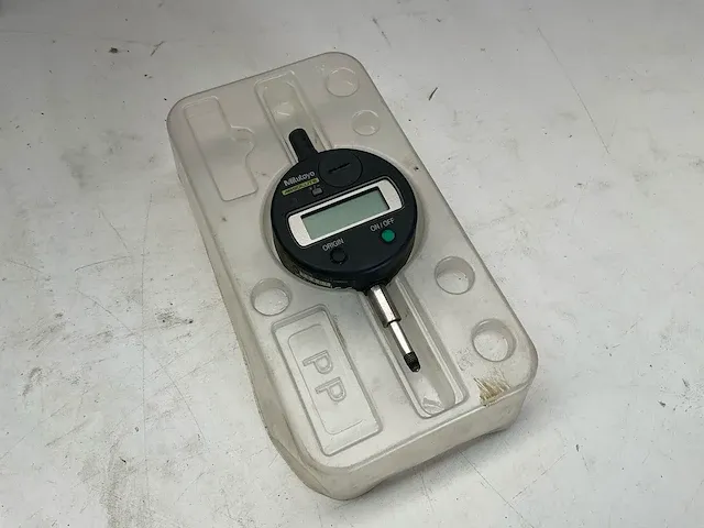 Mitutoyo absolute micrometer - afbeelding 1 van  3