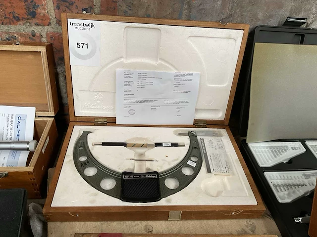 Mitutoyo buitenmaat micrometer - afbeelding 1 van  4