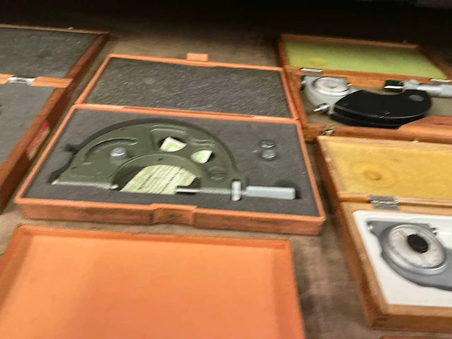 Mitutoyo precisie micrometer uitwendig (7x) - afbeelding 4 van  7