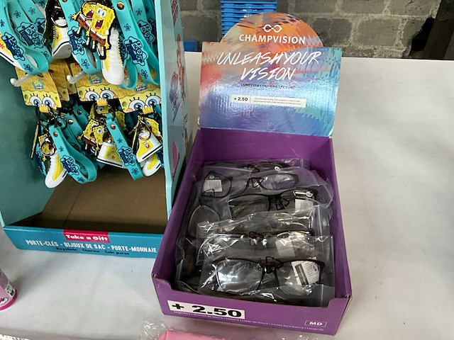 Mix kavel diverse artikelen kinder thema - afbeelding 3 van  10