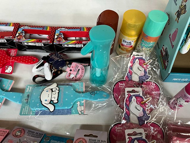 Mix kavel diverse artikelen kinder thema - afbeelding 8 van  10