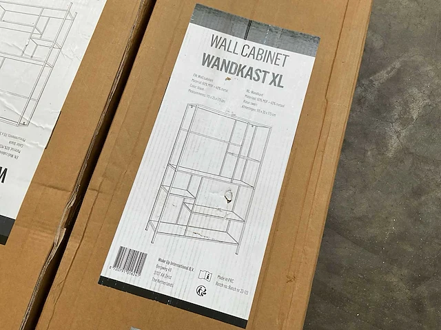 Mix kavel diverse binnen en buiten meubilair - afbeelding 11 van  11