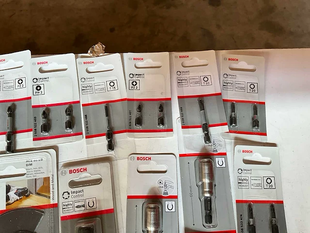 Mix kavel diverse bosch gereedschap accessoires - afbeelding 3 van  6