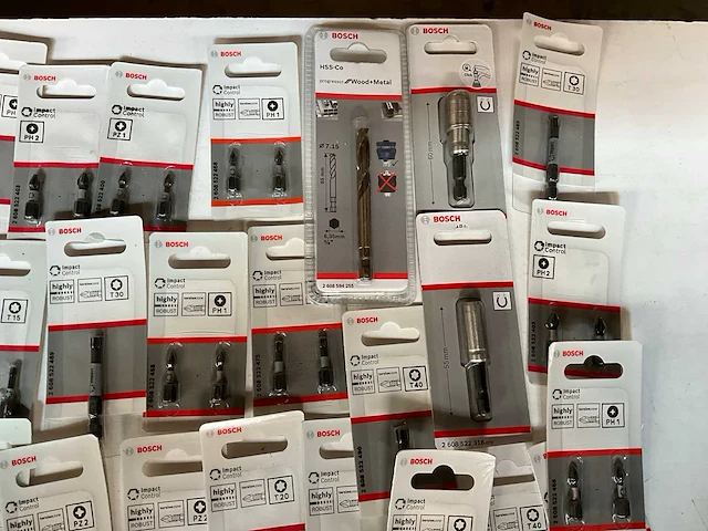 Mix kavel diverse bosch gereedschap accessoires - afbeelding 3 van  6