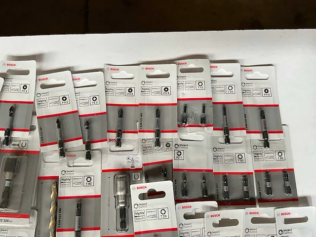 Mix kavel diverse bosch gereedschap accessoires - afbeelding 3 van  6