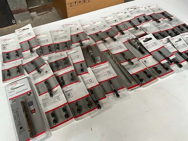 Mix kavel diverse bosch gereedschap accessoires - afbeelding 6 van  6