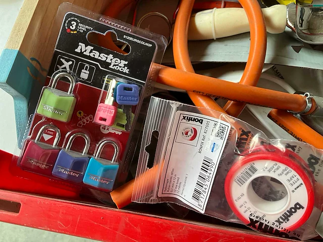 Mix kavel diverse doe-het-zelf artikelen - afbeelding 2 van  7