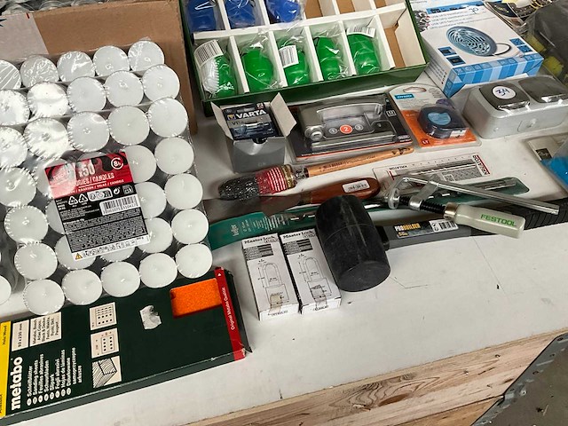 Mix kavel diverse doe-het-zelf artikelen - afbeelding 5 van  17