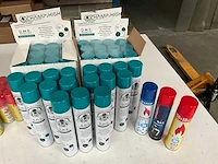 Mix kavel diverse gas vullingen voor o.a. aanstekers - afbeelding 2 van  9