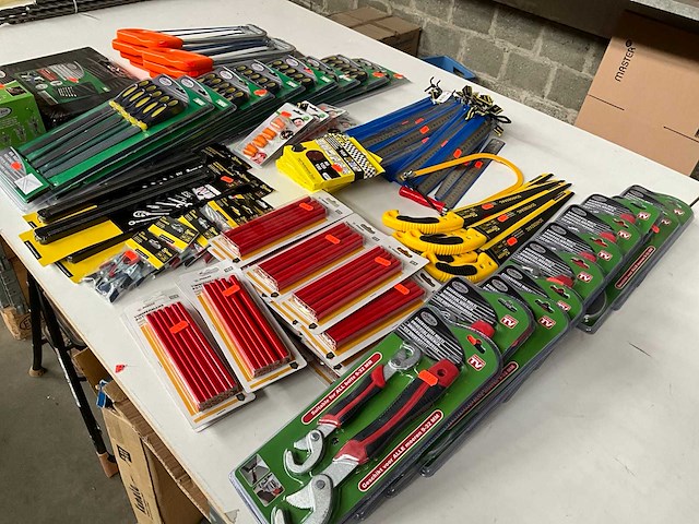 Mix kavel diverse handgereedschap en accessoires - afbeelding 11 van  11
