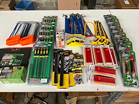 Mix kavel diverse handgereedschap en accessoires - afbeelding 1 van  11