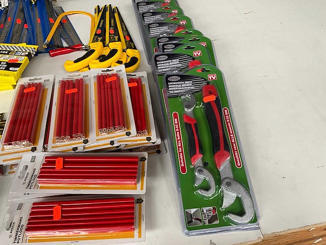 Mix kavel diverse handgereedschap en accessoires - afbeelding 9 van  11