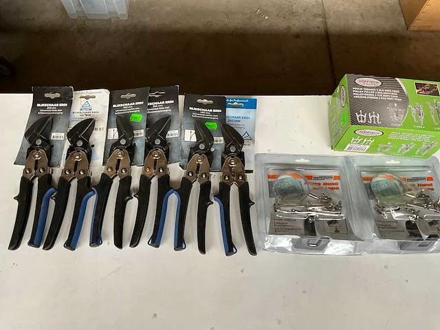 Mix kavel diverse handgereedschap - afbeelding 1 van  6
