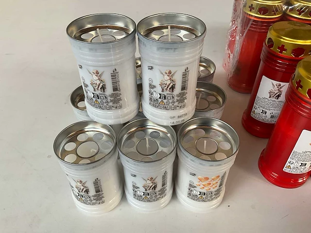 Mix kavel diverse kaarsen - afbeelding 2 van  5