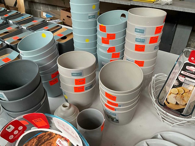 Mix kavel diverse keukengerei & plant potjes - afbeelding 8 van  12