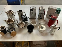 Mix kavel diverse koffie/thee kannen van o.a. leopold vienna & bredemeijer - afbeelding 1 van  16