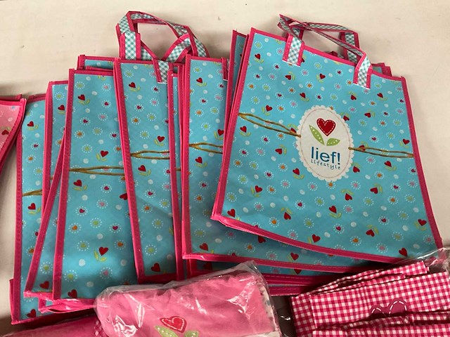 Mix kavel diverse lief! baby/kind artikelen - afbeelding 3 van  10