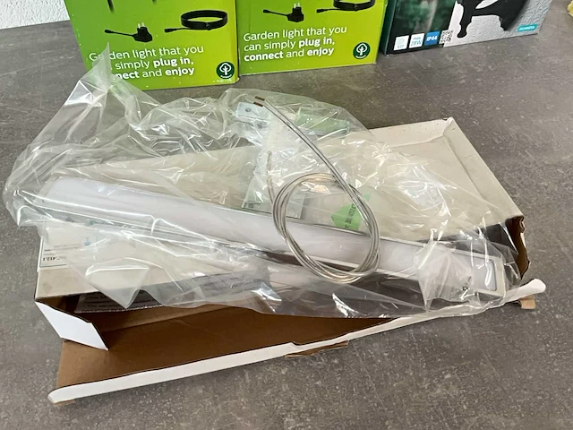 Mix kavel diverse merken binnen en buiten verlichting (15x) - afbeelding 7 van  10