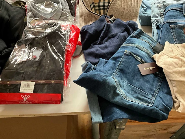 Mix kavel diverse merken en maten heren kleding - afbeelding 14 van  15